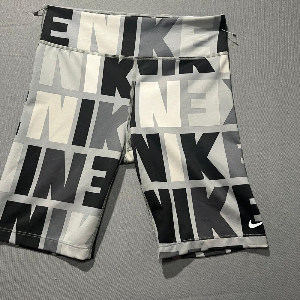 Nike Dri-FIT Girls Bike Shorts Gray Black White Logo Print Size Large L
